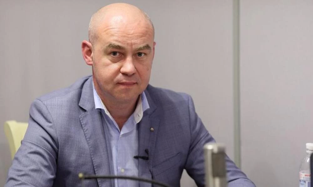 Δήμαρχος απείλησε να κόψει το νερό και τη θέρμανση σε όσους παραβιάζουν την καραντίνα